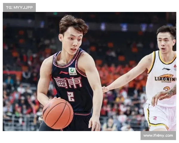 CBA赛场上的巅峰时刻绝杀瞬间回顾 激动人心的篮球传奇故事 CBA赛场上的巅峰时刻绝杀瞬间回顾 激动人心的篮球传奇故事